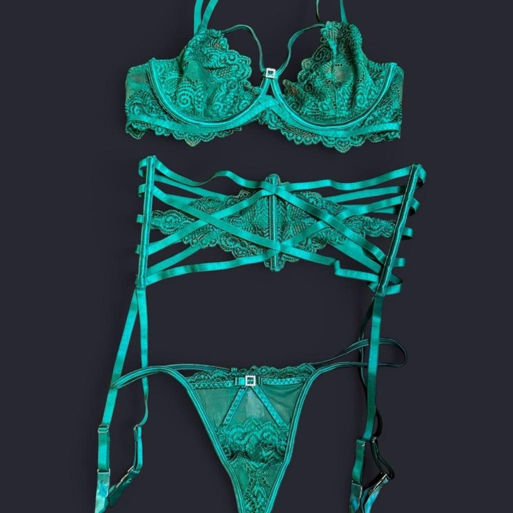 Teal Lace Lingerie Set - New Without Tags